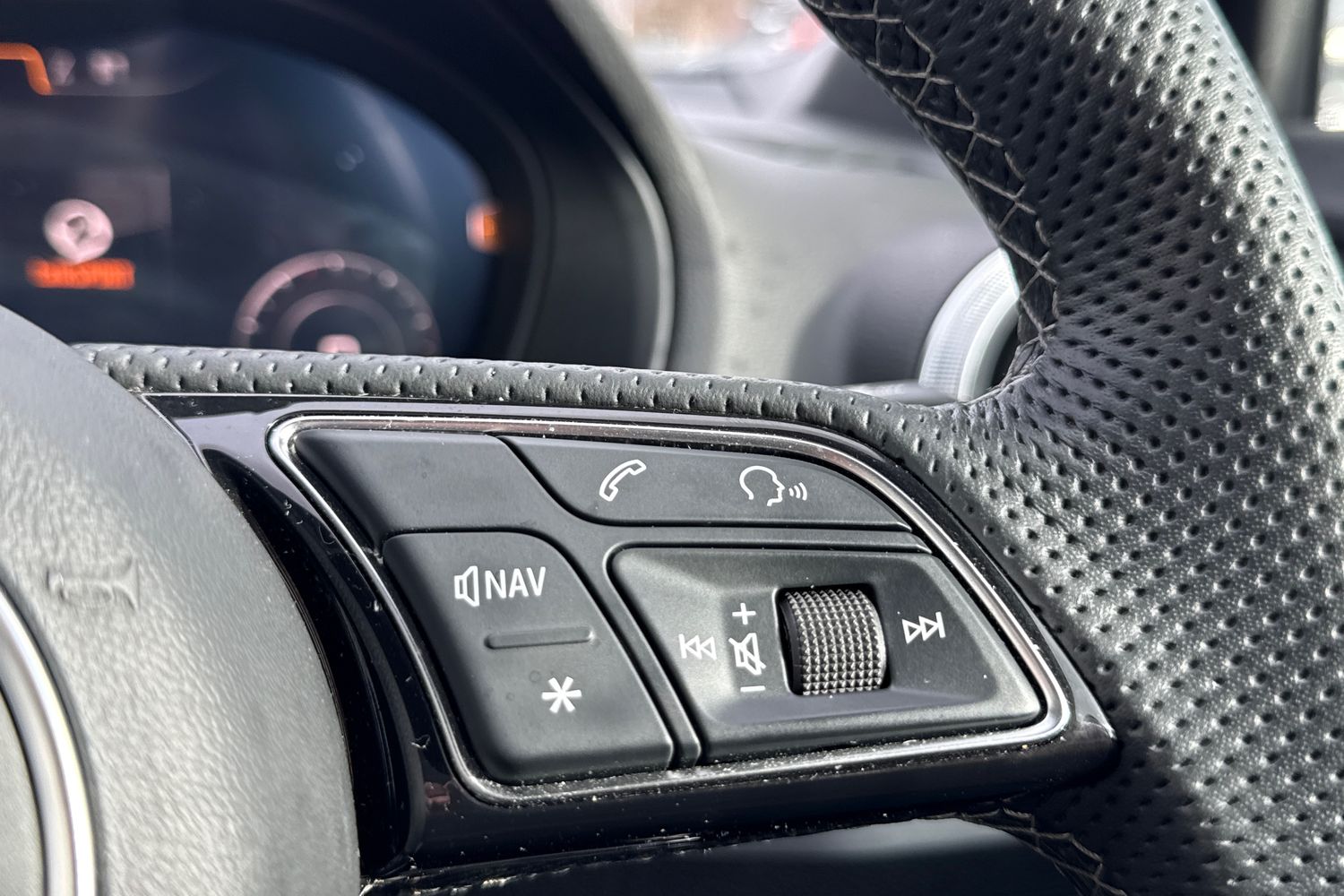 Used Audi Q2 2023 for sale - 77628475: Photo 25