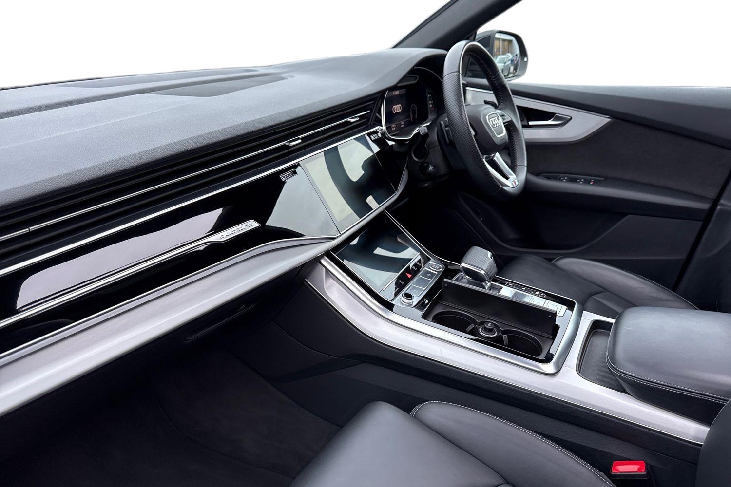 Used Audi Q8 2020 for sale - 76836402: Photo 15