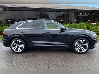 Used Audi Q8 2020 for sale - 76836402: Photo