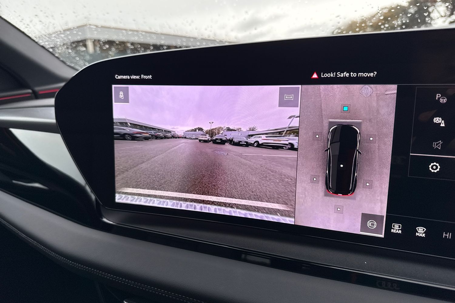 Used Audi Q6 e-tron 2024 for sale - 76558084: Photo 32