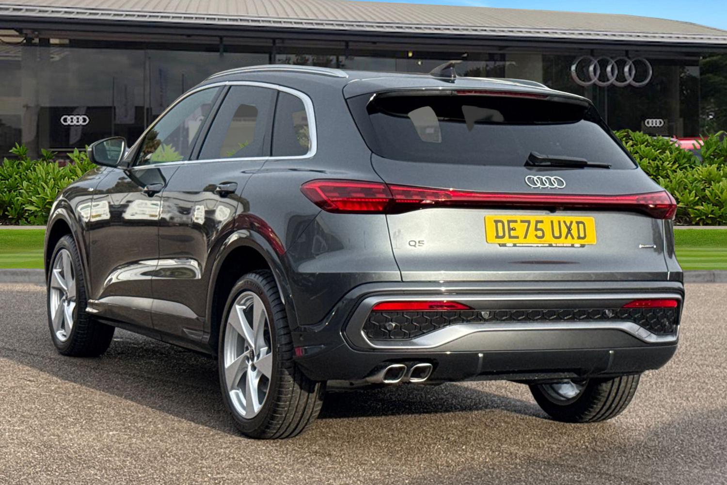 Used Audi Q5 2025 for sale - 76520095: Photo 2