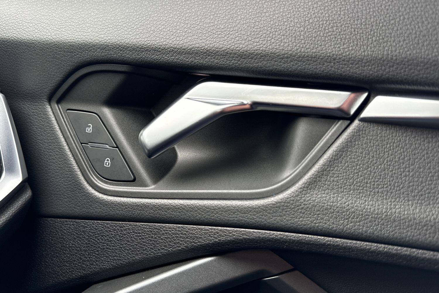 Used Audi Q3 2020 for sale - 77919291: Photo 17