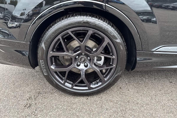 Used Audi Q7 2025 for sale - 75272854: Photo 10