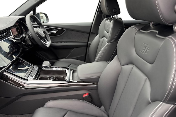 Used Audi Q7 2025 for sale - 75272854: Photo 15