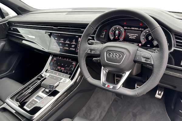 Used Audi Q7 2025 for sale - 75272854: Photo 17