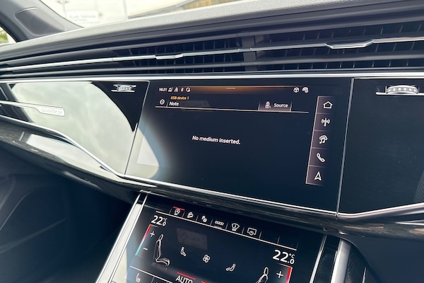 Used Audi Q7 2025 for sale - 75272854: Photo 38