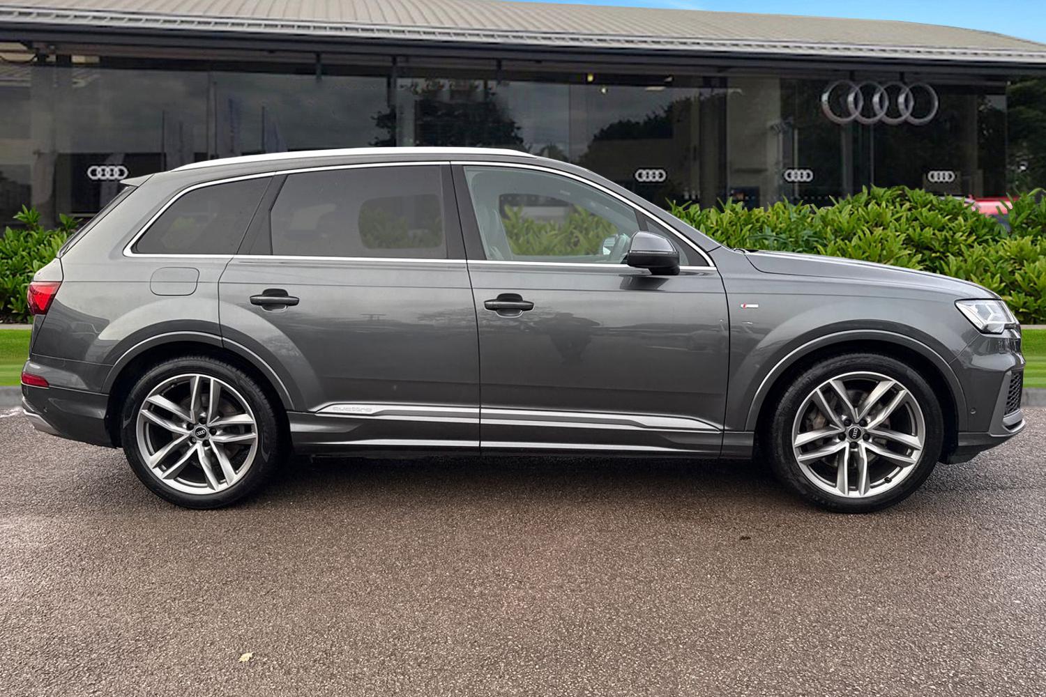 Used Audi Q7 2022 for sale - 77368343: Photo 3