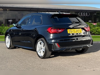 Used Audi A1 2023 for sale - 77747700: Photo