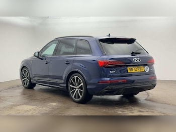 Used Audi Q7 2022 for sale - 76884212: Photo