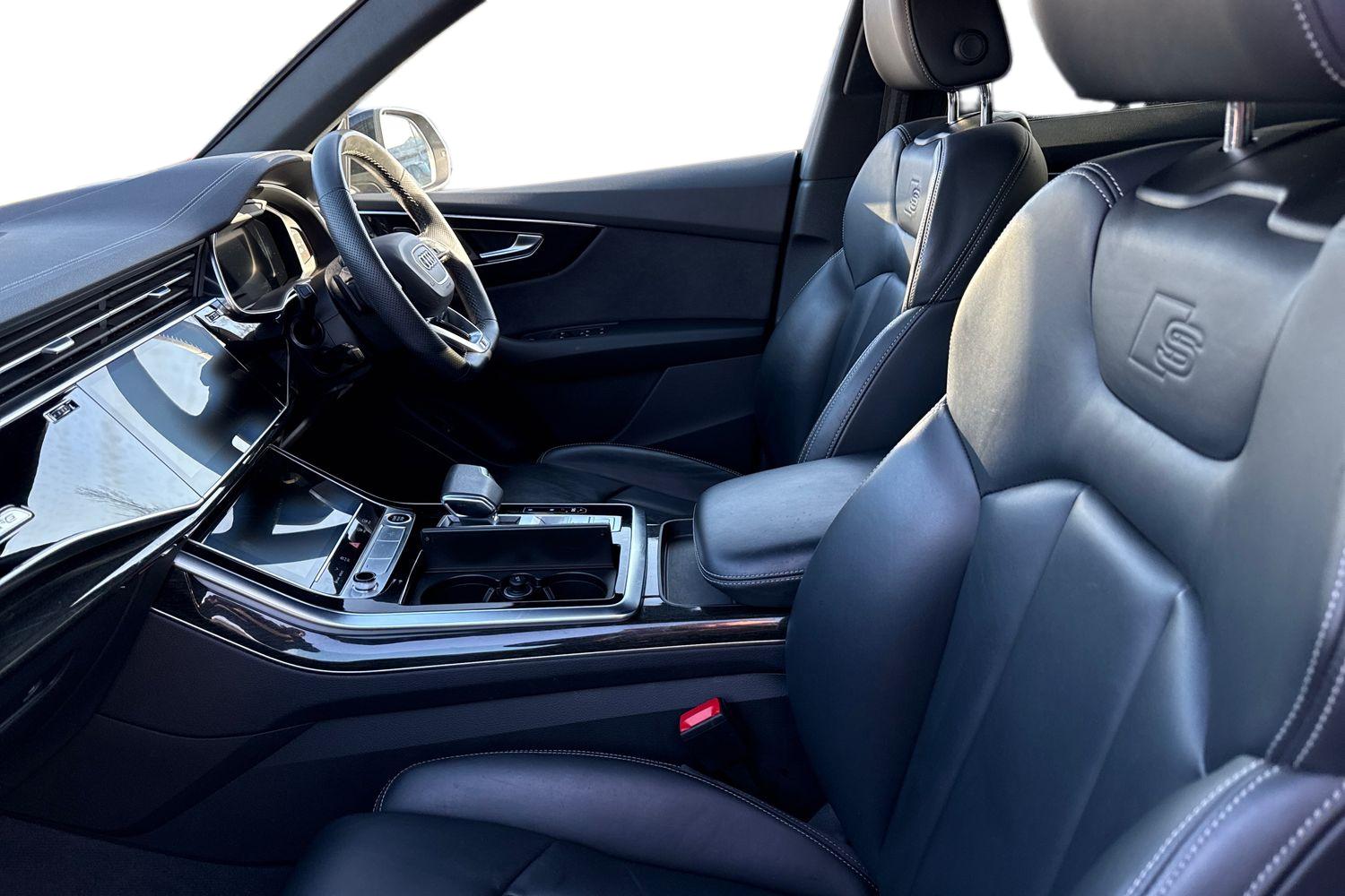 Used Audi Q8 2023 for sale - 77943704: Photo 11