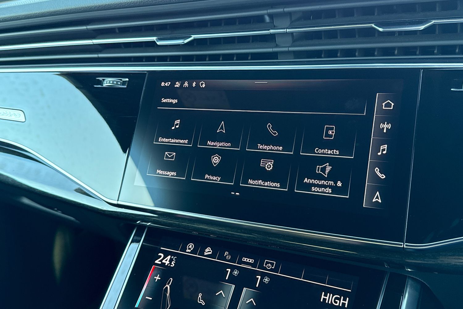 Used Audi Q8 2023 for sale - 77943704: Photo 48