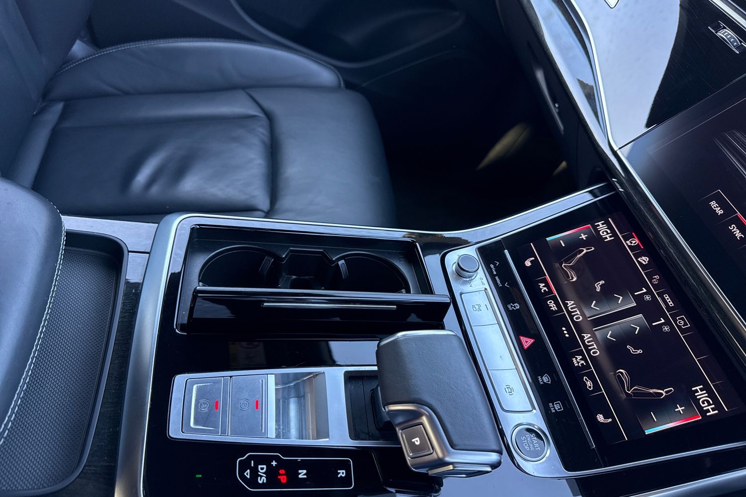 Used Audi Q8 2023 for sale - 77943704: Photo 51