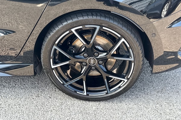 Used Audi RS3 2023 for sale - 75611595: Photo 13
