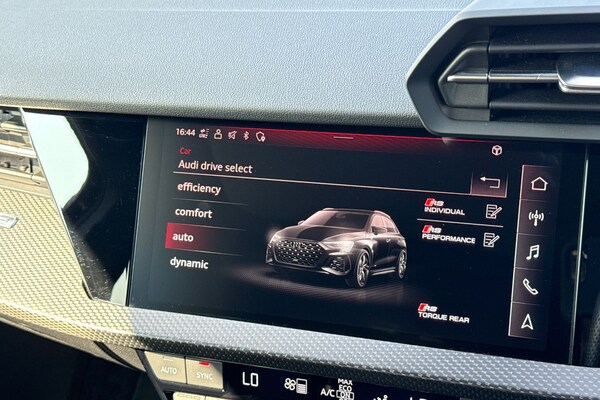 Used Audi RS3 2023 for sale - 75611595: Photo 41