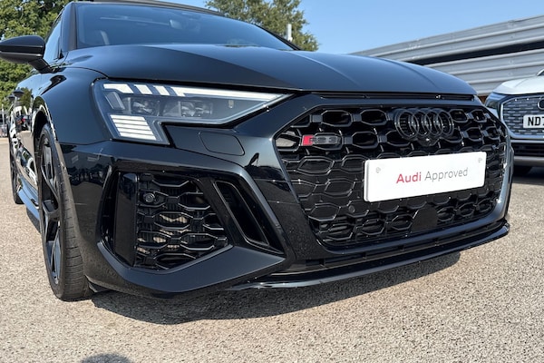 Used Audi RS3 2023 for sale - 75611595: Photo 9