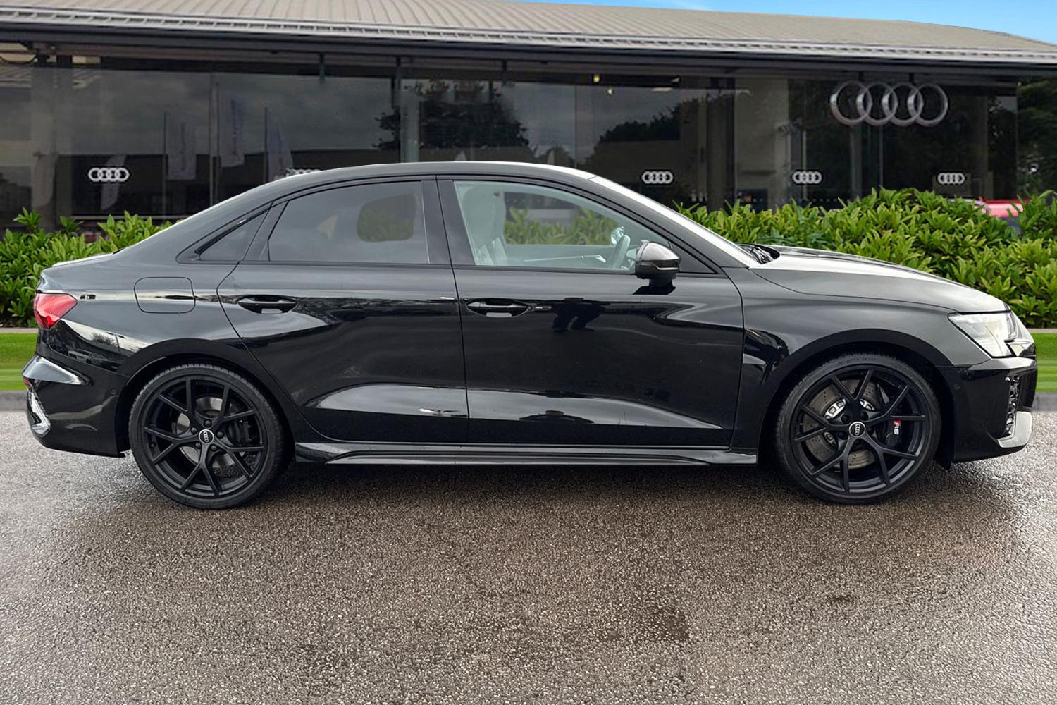 Used Audi RS3 2024 for sale - 77187543: Photo 3