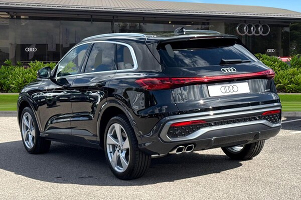 Used Audi Q5 2025 for sale - 75824551: Photo 2