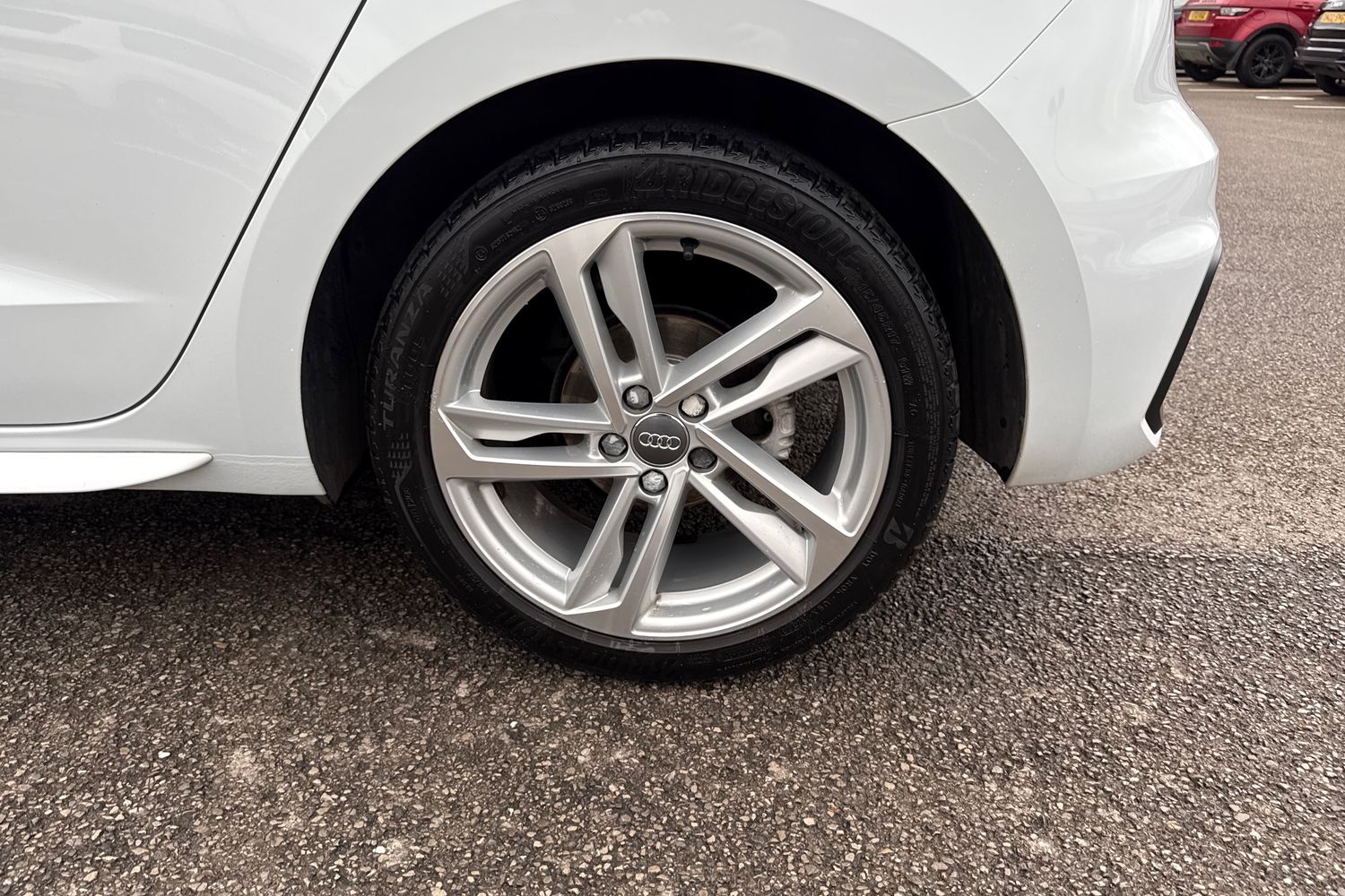 Used Audi A1 2019 for sale - 76558058: Photo 11