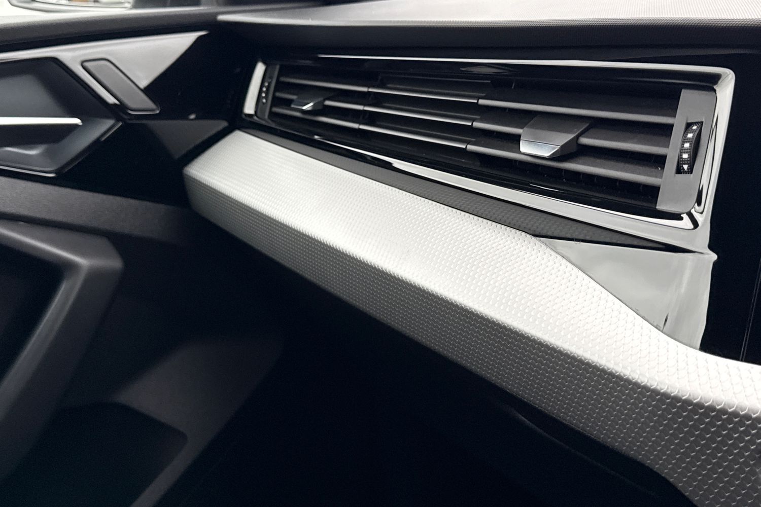 Used Audi A1 2019 for sale - 76558058: Photo 42