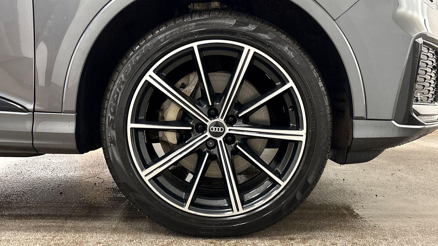 Used Audi Q7 2021 for sale - 77820260: Photo 8