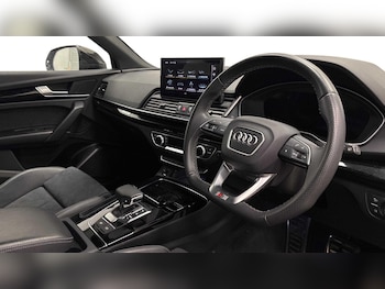 Used Audi Q5 2024 for sale - 78390516: Photo