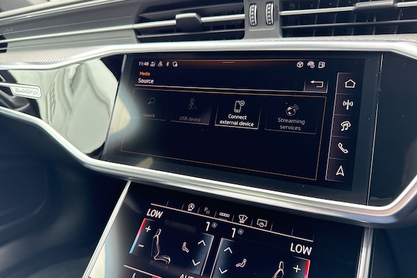 Used Audi S6 Saloon 2025 for sale - 75228785: Photo 40