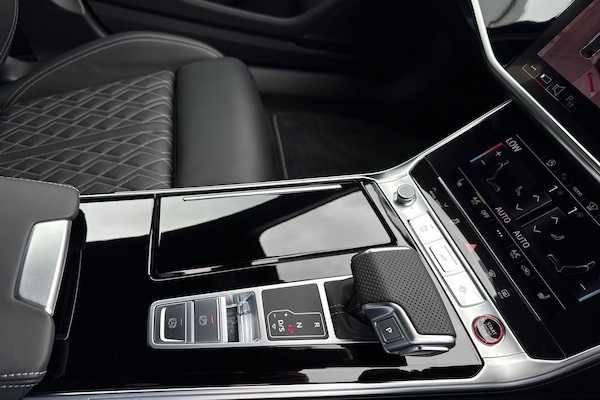 Used Audi S6 Saloon 2025 for sale - 75228785: Photo 53