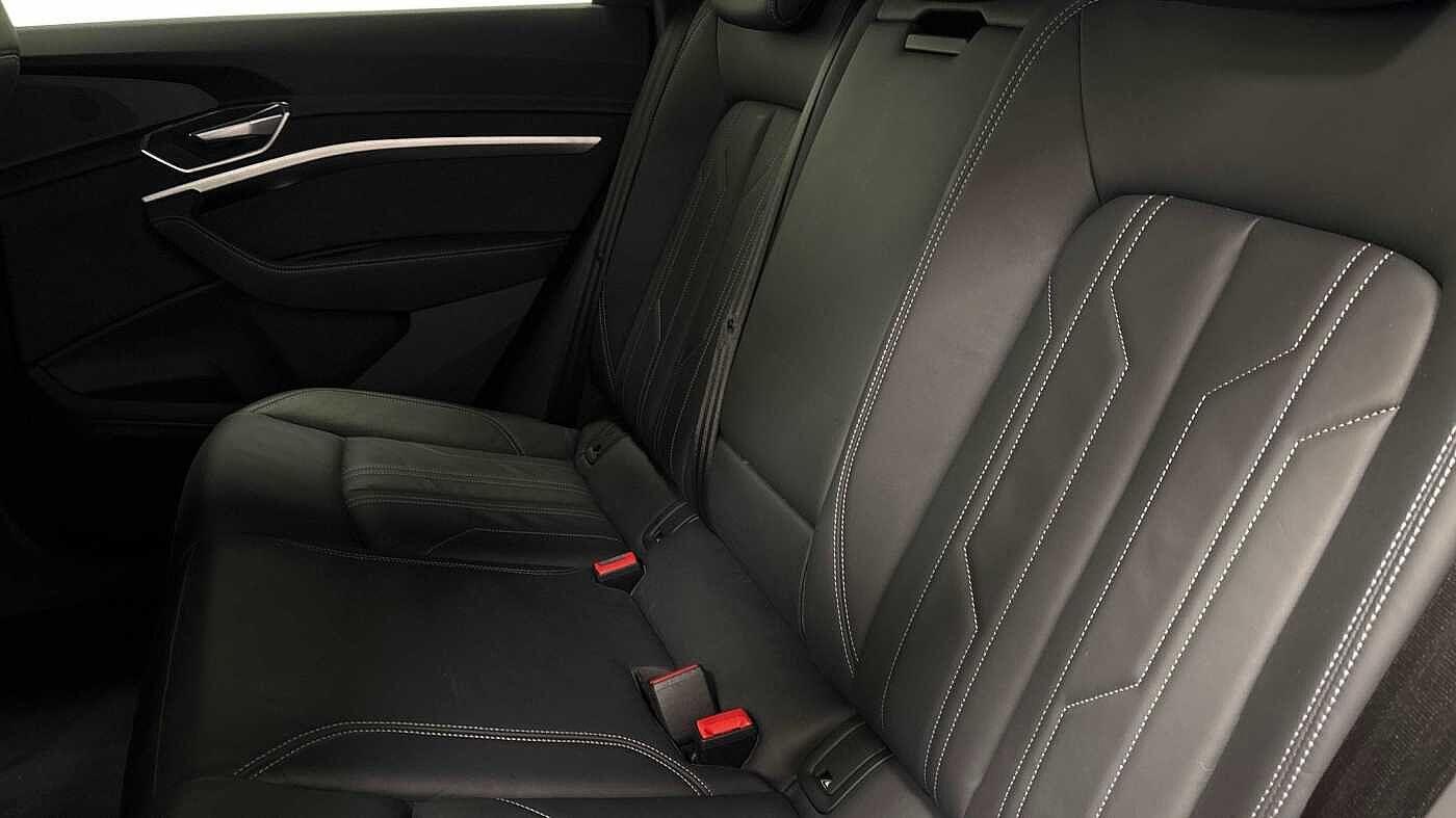 Used Audi e-tron 2023 for sale - 77820336: Photo 8