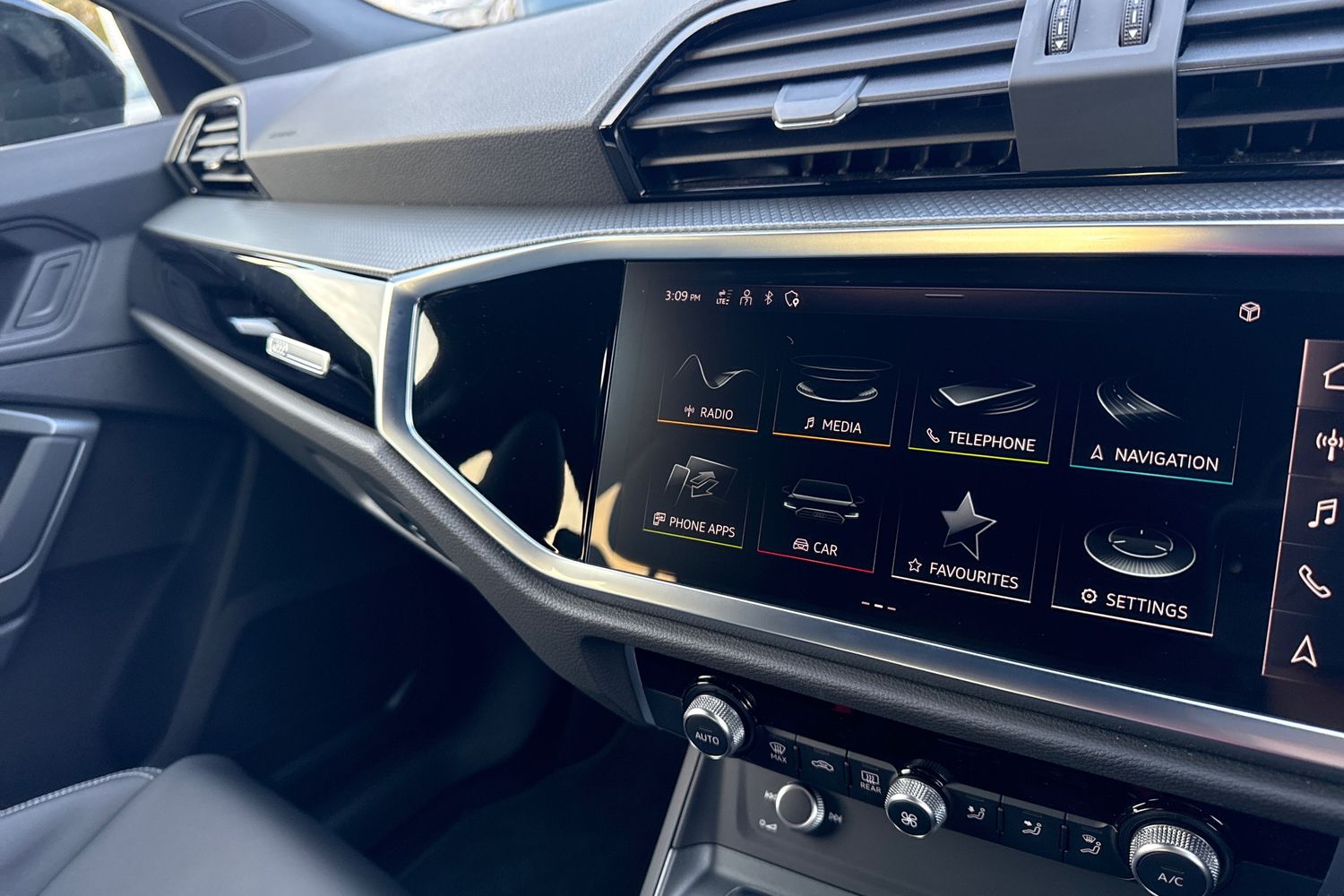 Used Audi Q3 2025 for sale - 76629985: Photo 33