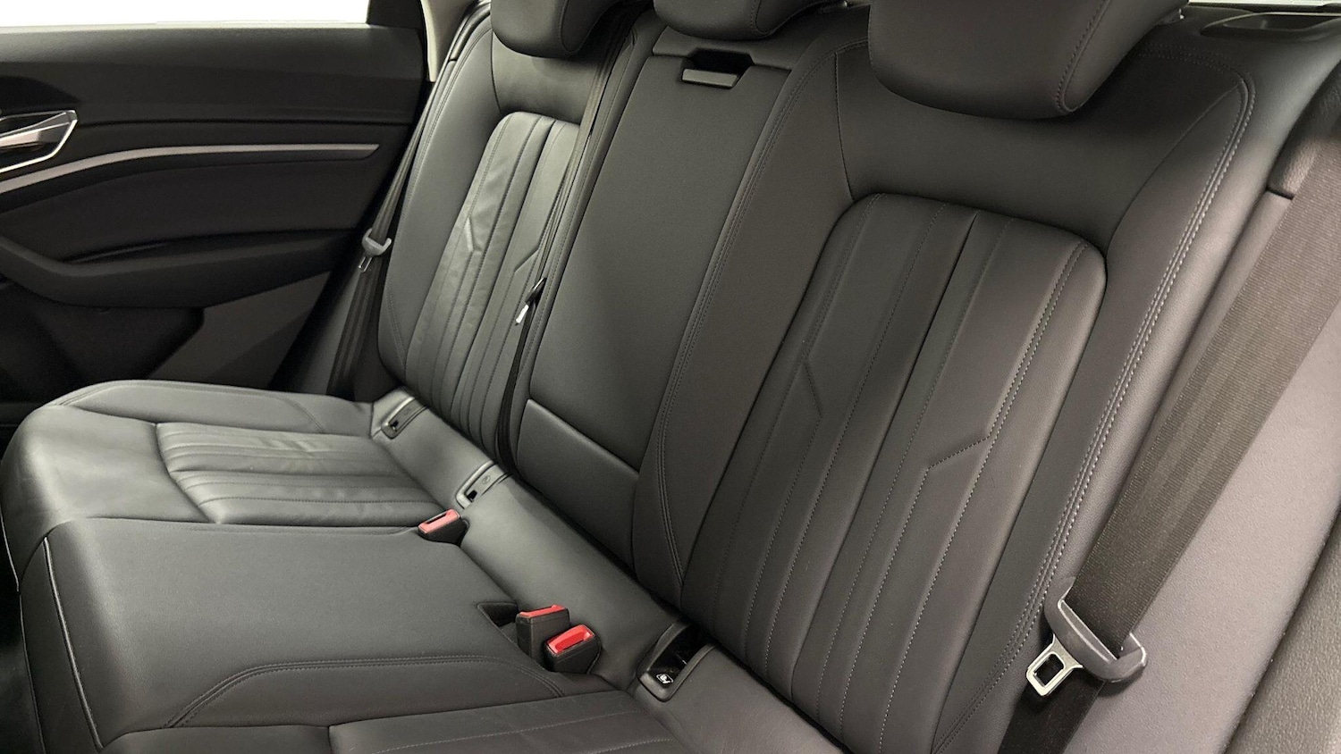 Used Audi e-tron 2021 for sale - 76546169: Photo 7