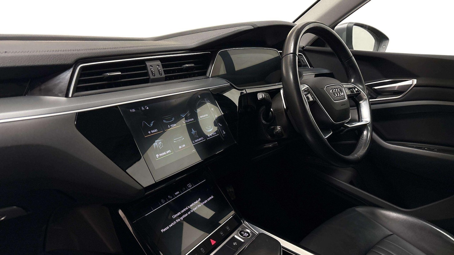 Used Audi e-tron 2021 for sale - 77382392: Photo 4