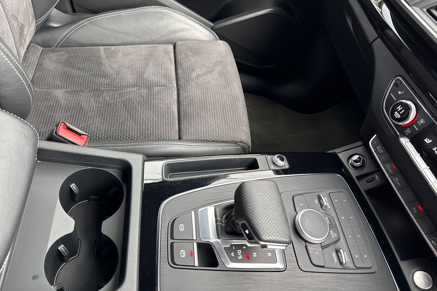 Used Audi Q5 2020 for sale - 77415269: Photo 46