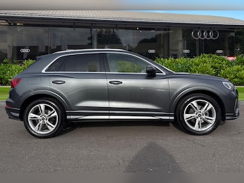 Used Audi Q3 2022 for sale - 77589443: Photo