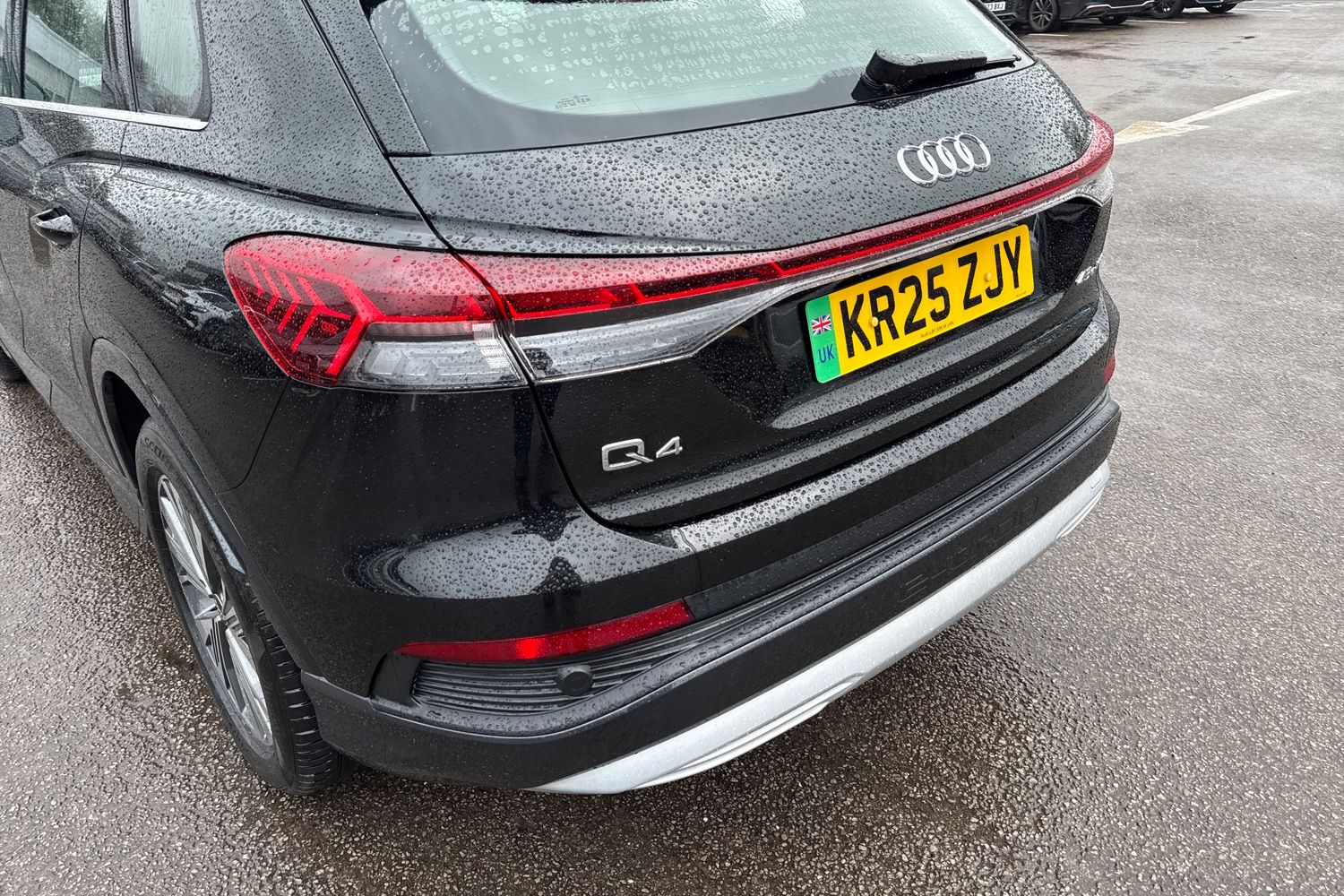 Used Audi Q4 e-tron 2025 for sale - 77983426: Photo 8