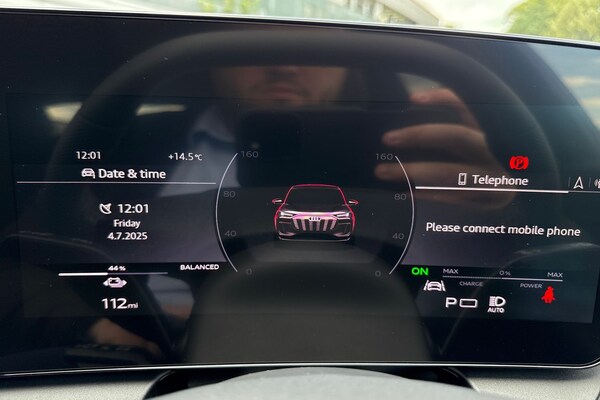 Used Audi Q6 e-tron 2025 for sale - 75272896: Photo 28