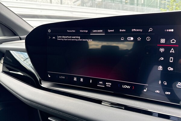 Used Audi Q6 e-tron 2025 for sale - 75272896: Photo 44
