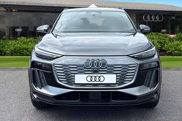 Used Audi Q6 e-tron 2025 for sale - 75272896: Photo 5
