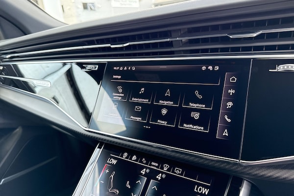 Used Audi RS Q8 2025 for sale - 76339931: Photo 56