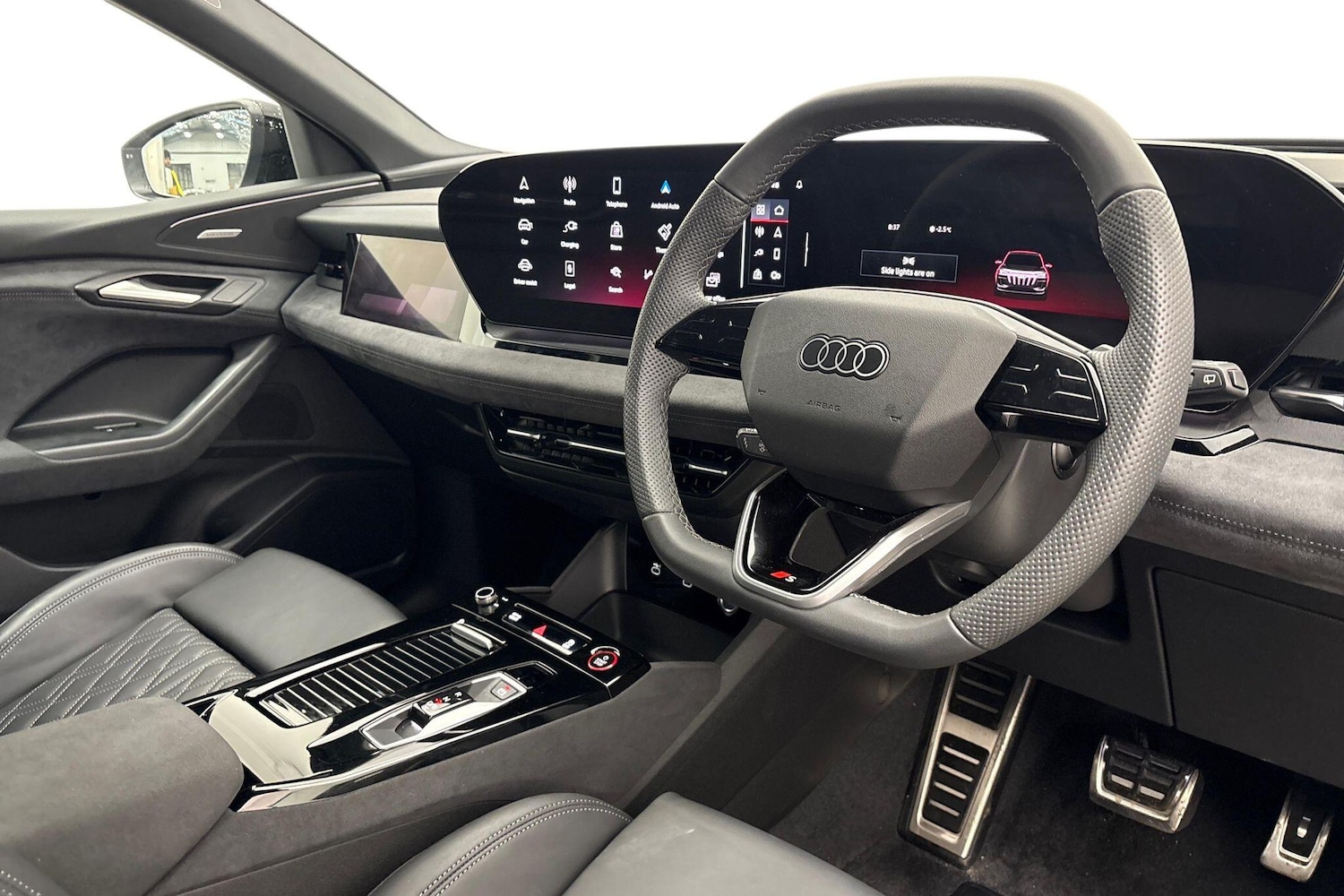 Used Audi Q6 e-tron 2025 for sale - 77275398: Photo 7