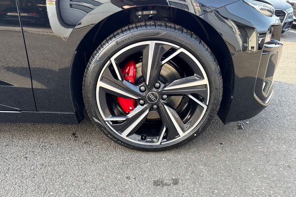 Used Audi A6 e-tron Avant 2025 for sale - 75454166: Photo 11