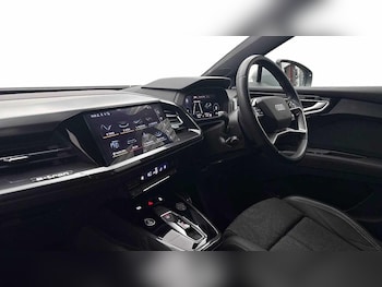 Used Audi Q4 e-tron 2023 for sale - 78641532: Photo