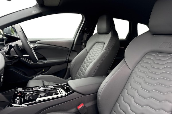 Used Audi A6 e-tron Avant 2025 for sale - 75786507: Photo 15