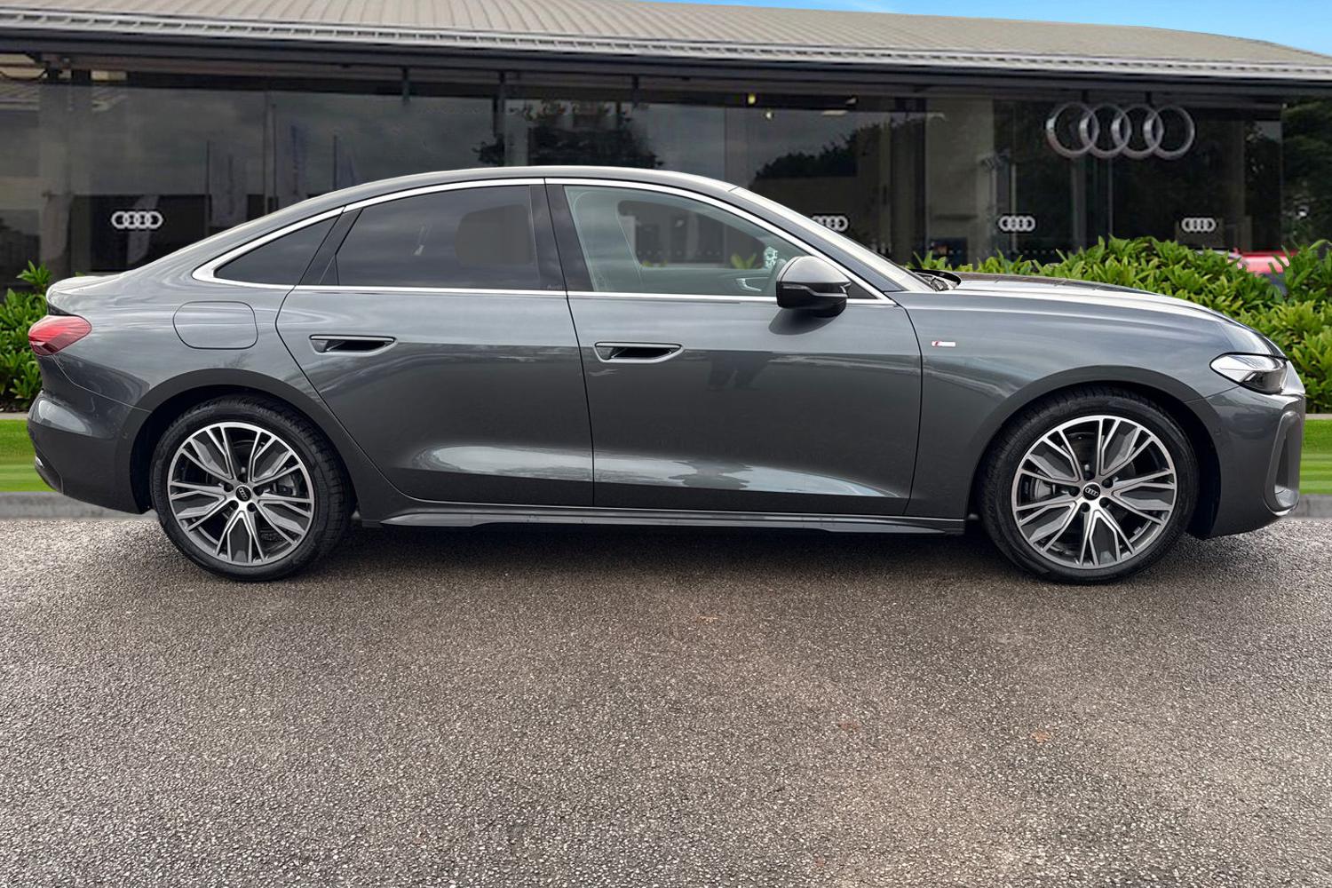 Used Audi A5 2025 for sale - 76739573: Photo 3