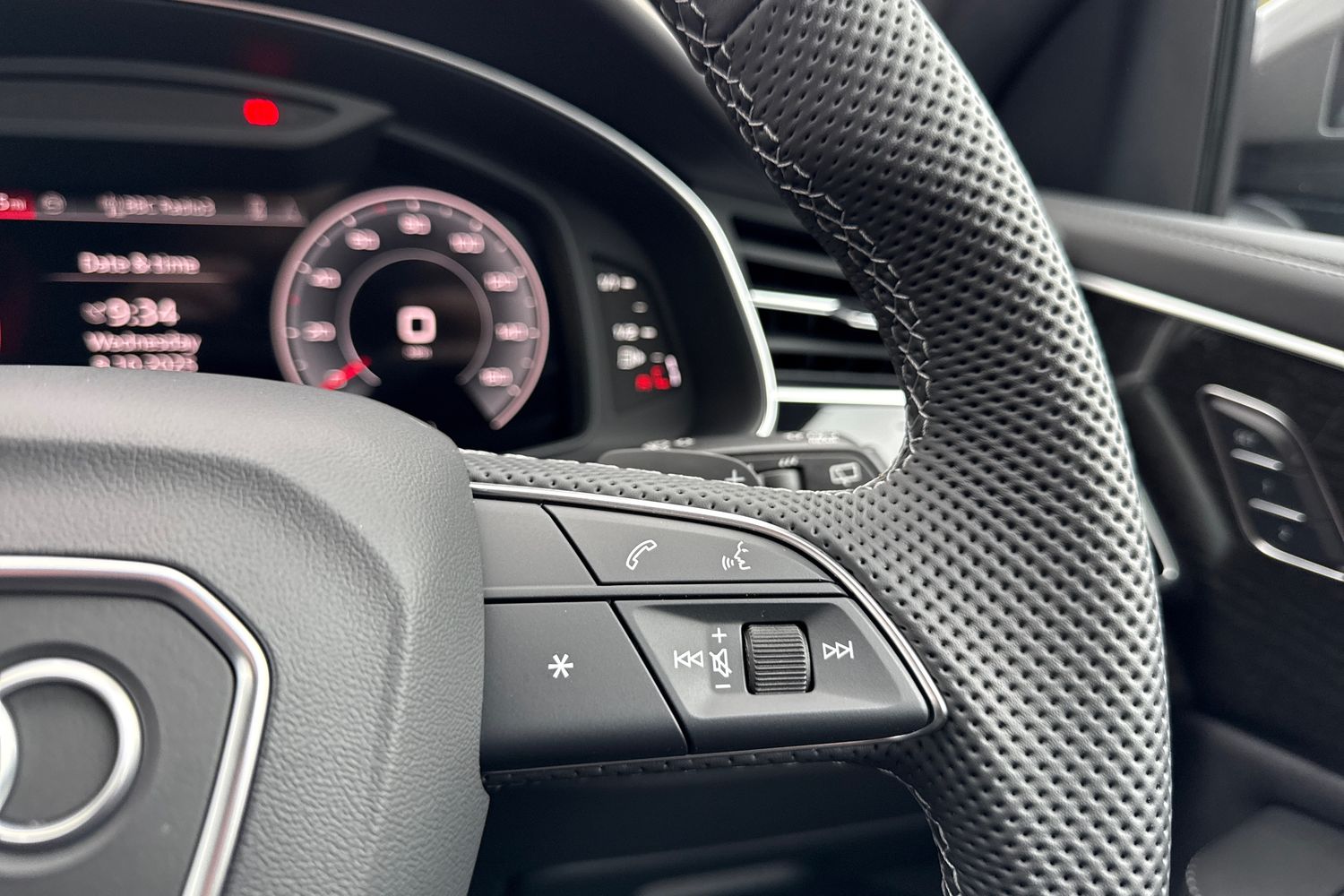 Used Audi Q8 2025 for sale - 75945699: Photo 26