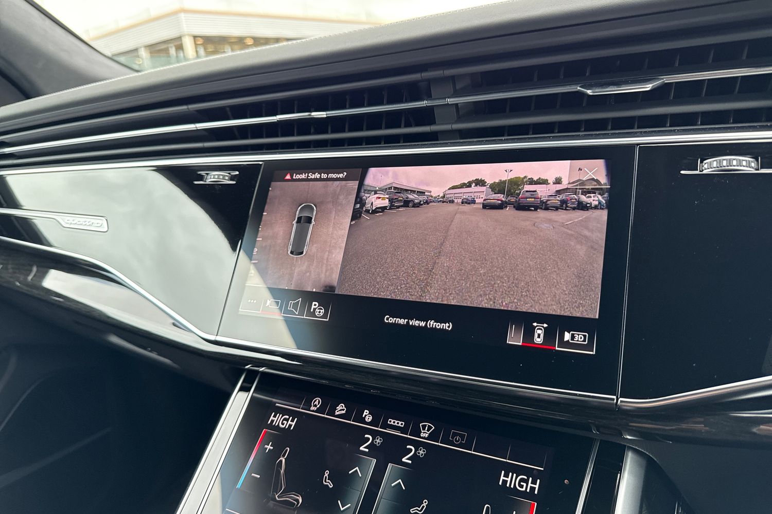 Used Audi Q8 2025 for sale - 75945699: Photo 33