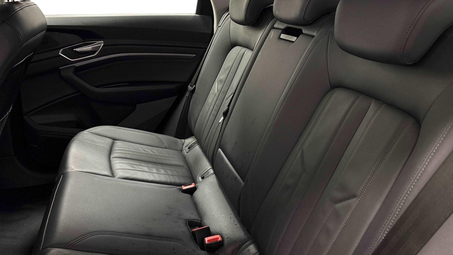 Used Audi e-tron 2021 for sale - 77382367: Photo 4