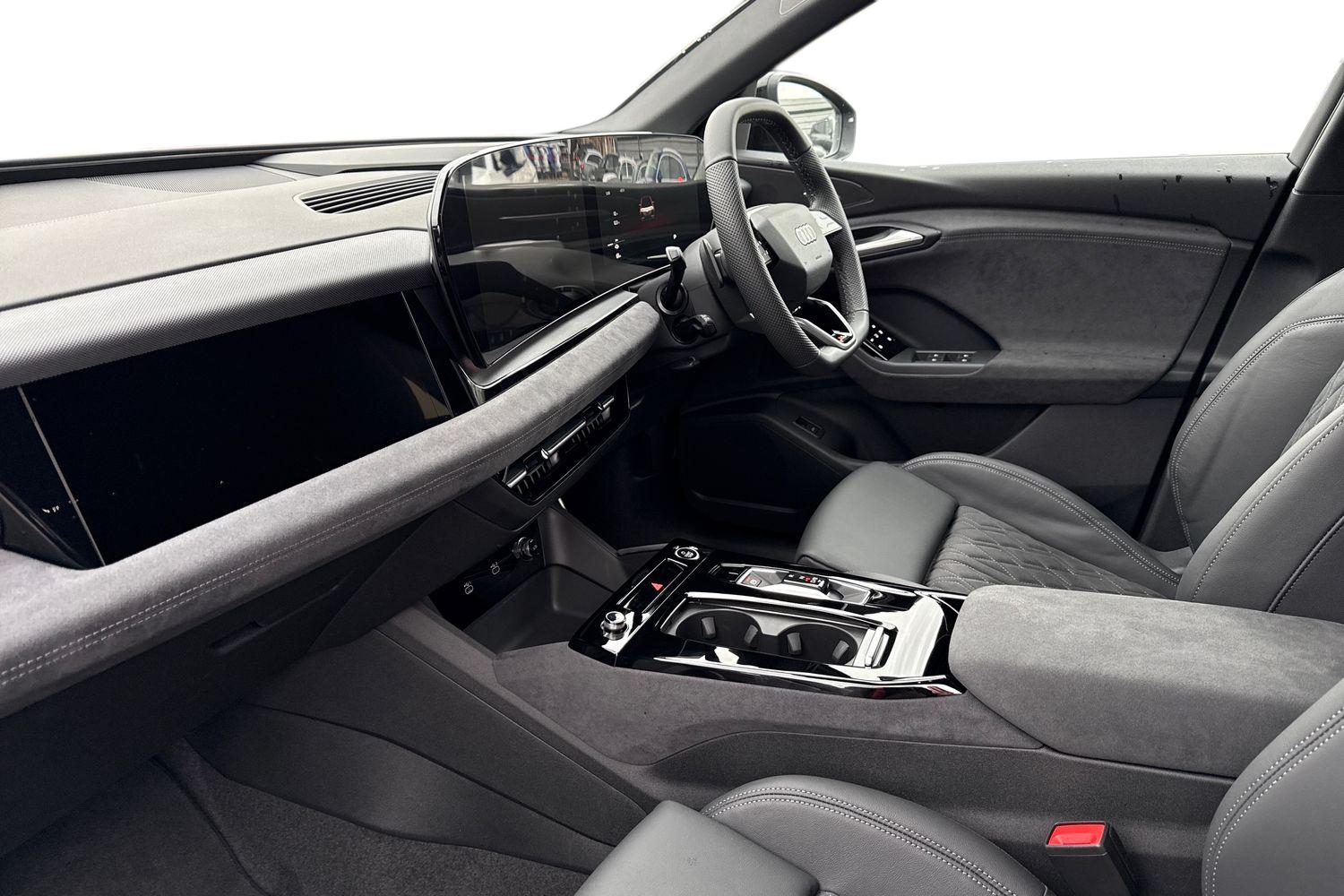 Used Audi Q6 e-tron 2025 for sale - 77199629: Photo 15