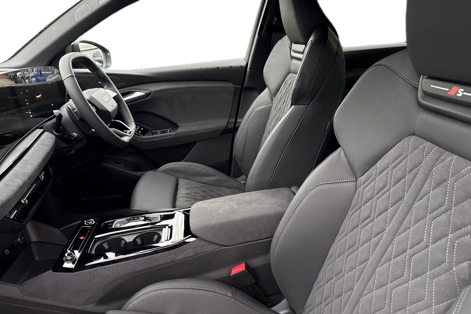 Used Audi Q6 e-tron 2025 for sale - 77199629: Photo 16