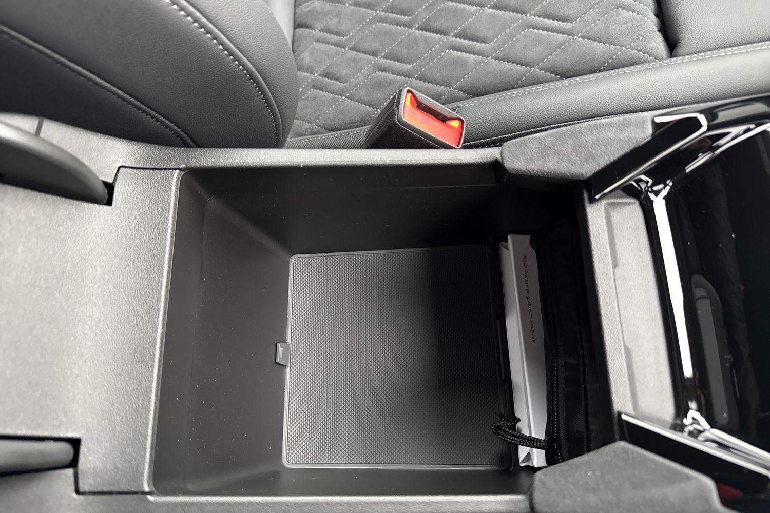 Used Audi Q6 e-tron 2025 for sale - 77199629: Photo 58