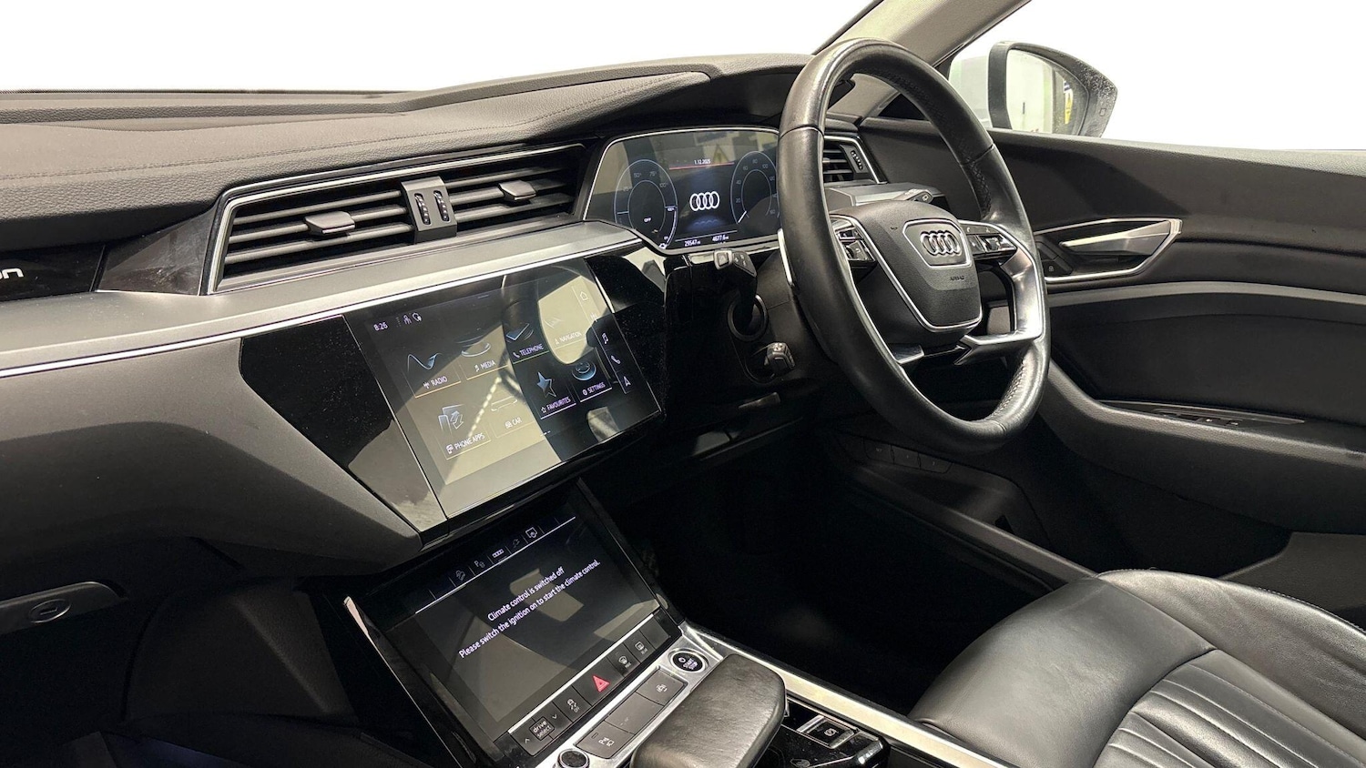 Used Audi e-tron 2021 for sale - 77152617: Photo 3